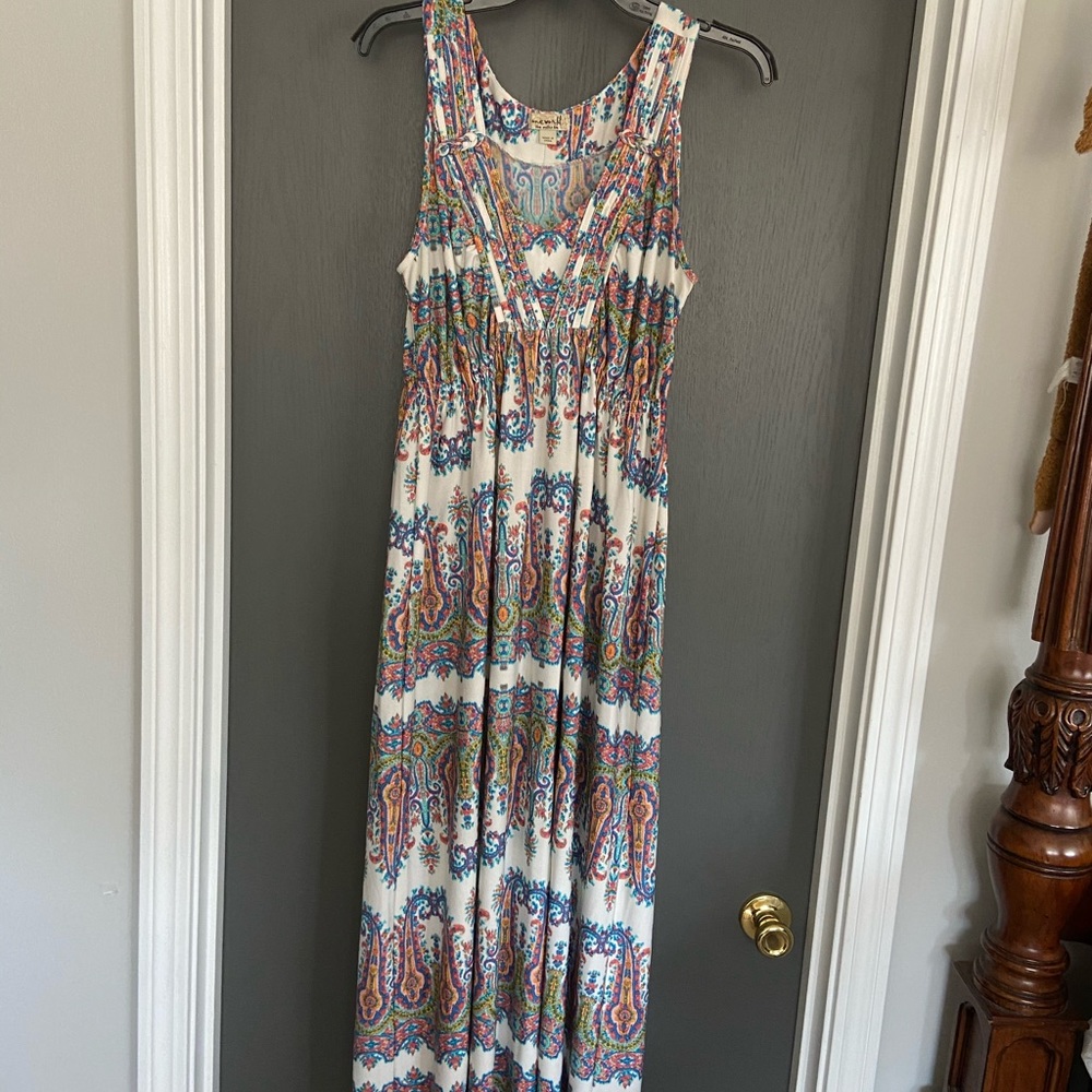 Dress - Picture 3 of 5
